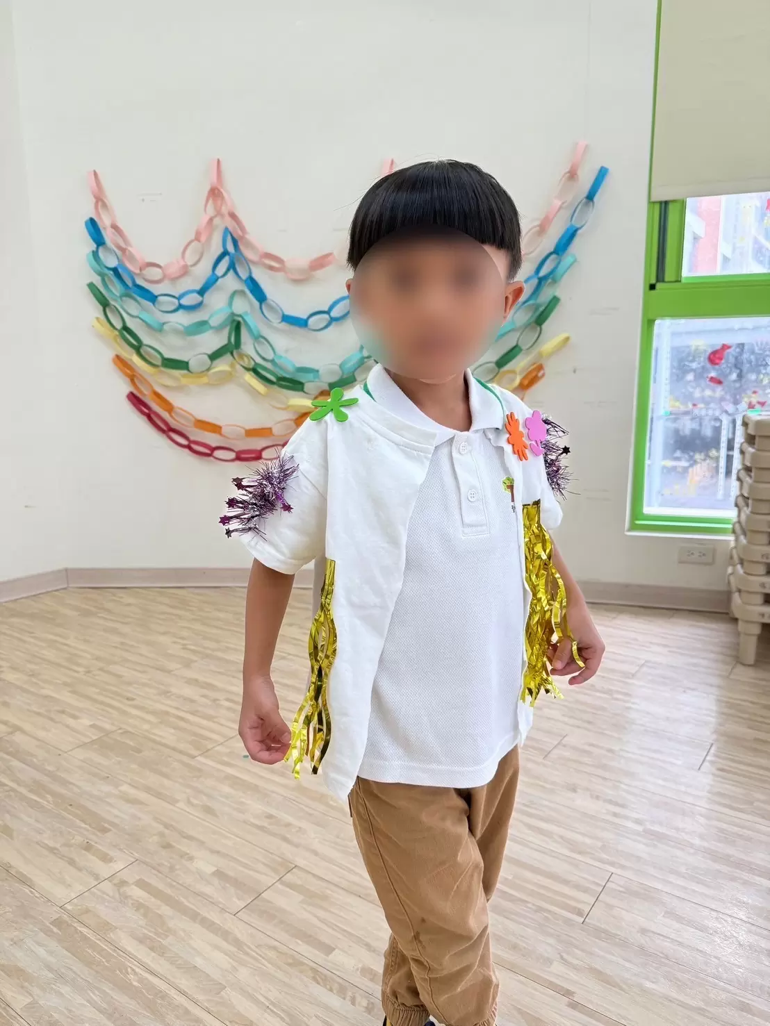 舊衣變新衣,小小設計師的創意背心 ⭐️ 舊衣變新衣,小小設計師的創意背心 ⭐️