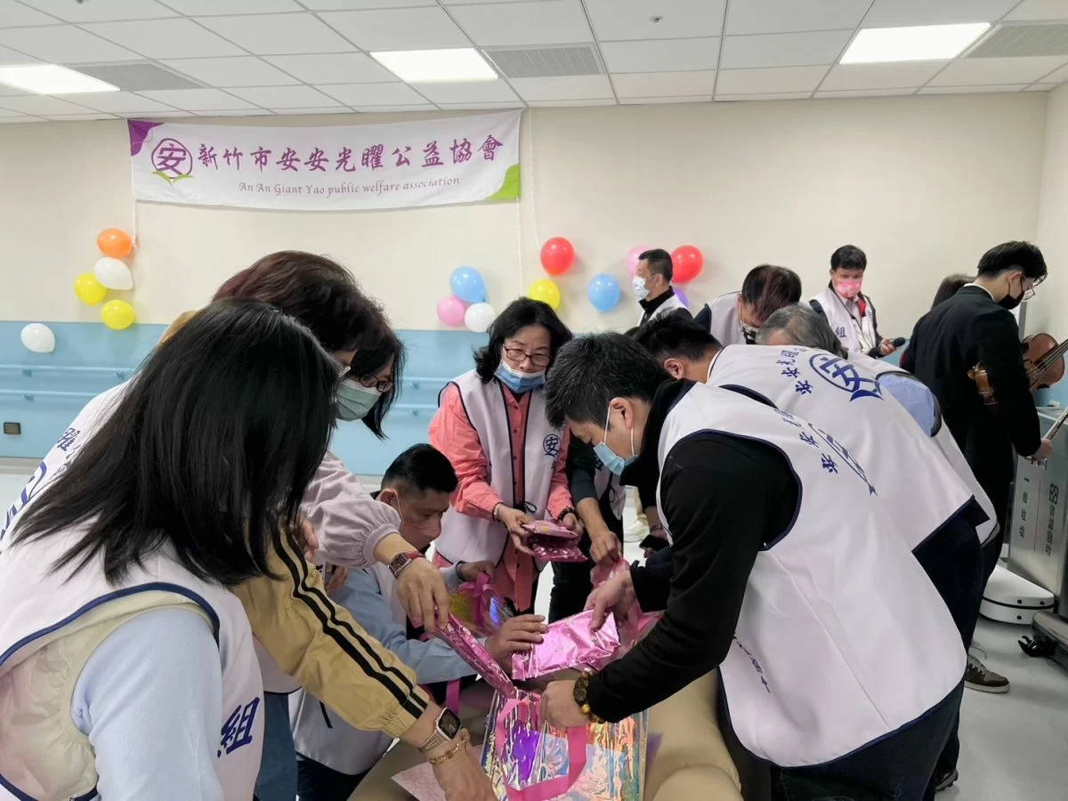旋律中的希望——安安光曜公益協會攜手馬偕兒童醫院舉辦愛心音樂會 旋律中的希望——安安光曜公益協會攜手馬偕兒童醫院舉辦愛心音樂會