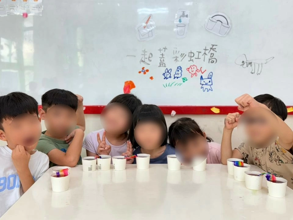 【趣味科學實驗｜寶貝們一起蓋彩虹橋🌈🧪】