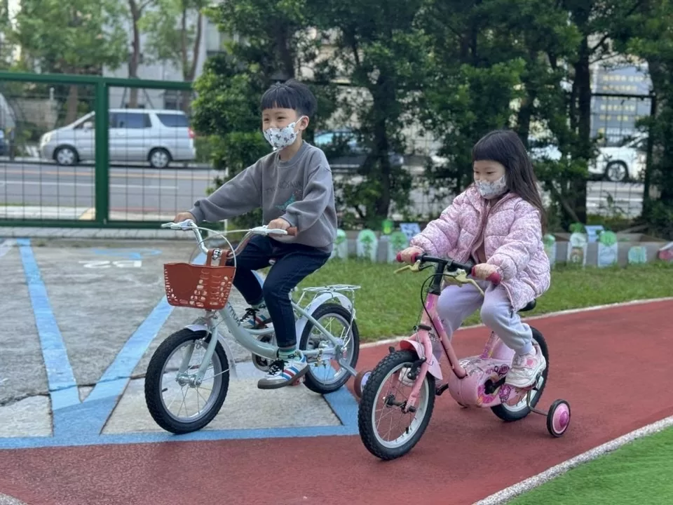 聖奇幼兒園戶外