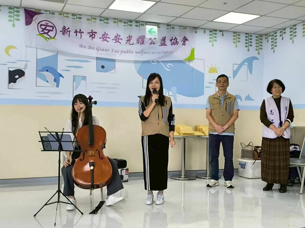 【音符穿越病痛！安安光矅攜志工進駐馬偕　孩子家長全感動】環球日報社 World News Media