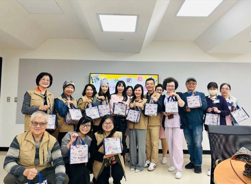 【安安光矅公益協會深耕醫療關懷 2026年新增台大經國分院,以音樂與陪伴,讓醫院充滿溫暖 】環球日報社 World News Media 【安安光矅公益協會深耕醫療關懷 2026年新增台大經國分院,以音樂與陪伴,讓醫院充滿溫暖 】環球日報社 World News Media