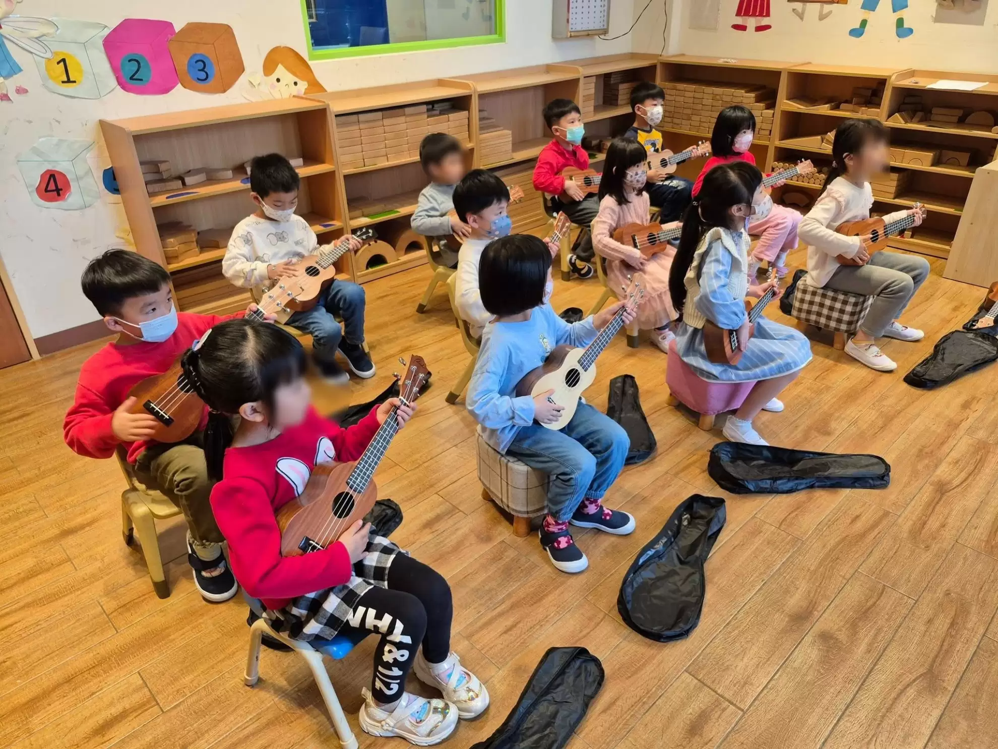 🎶 音樂課程｜大班烏克麗麗 🎶