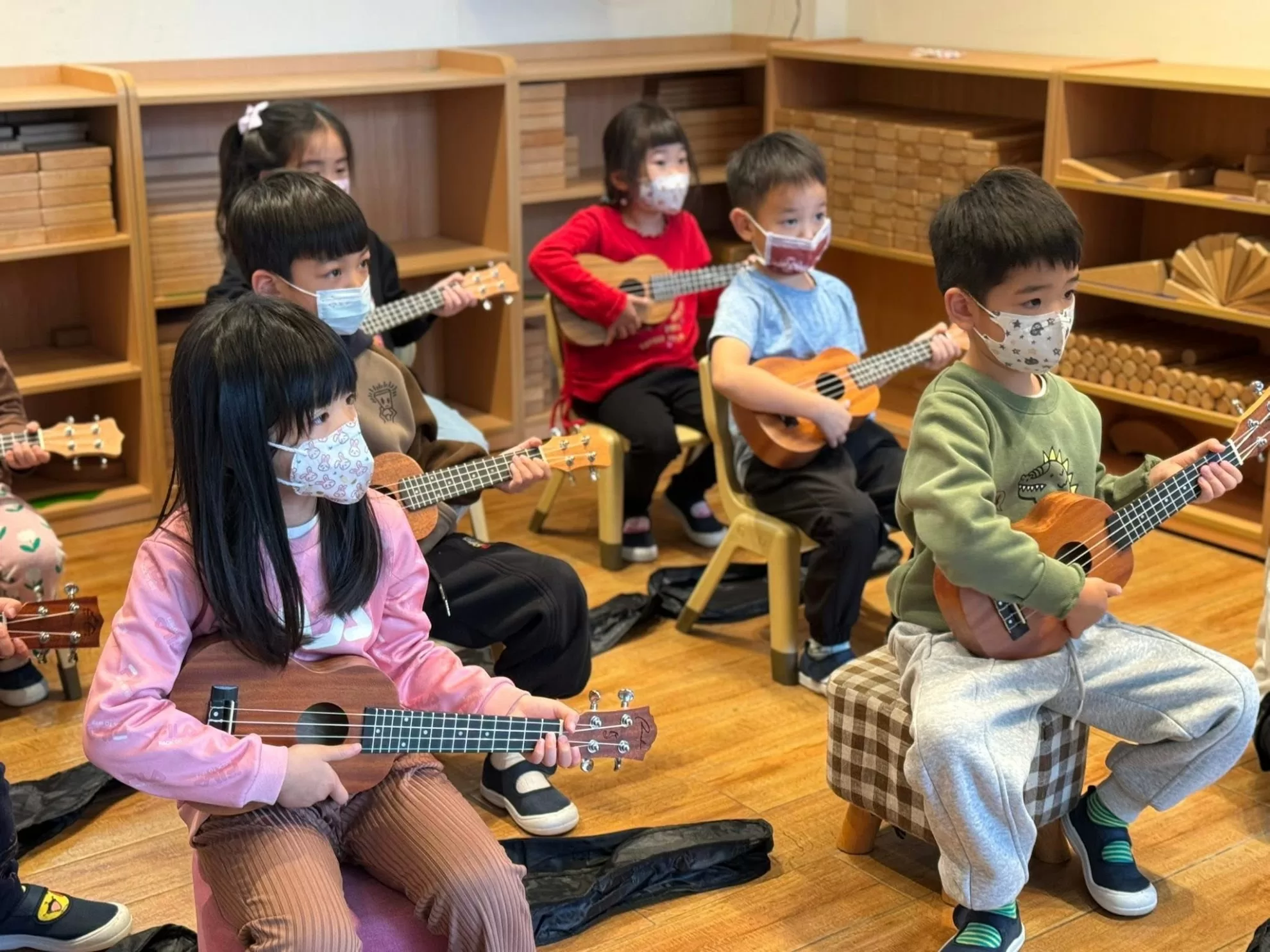 🎶 音樂課程｜大班烏克麗麗 🎶