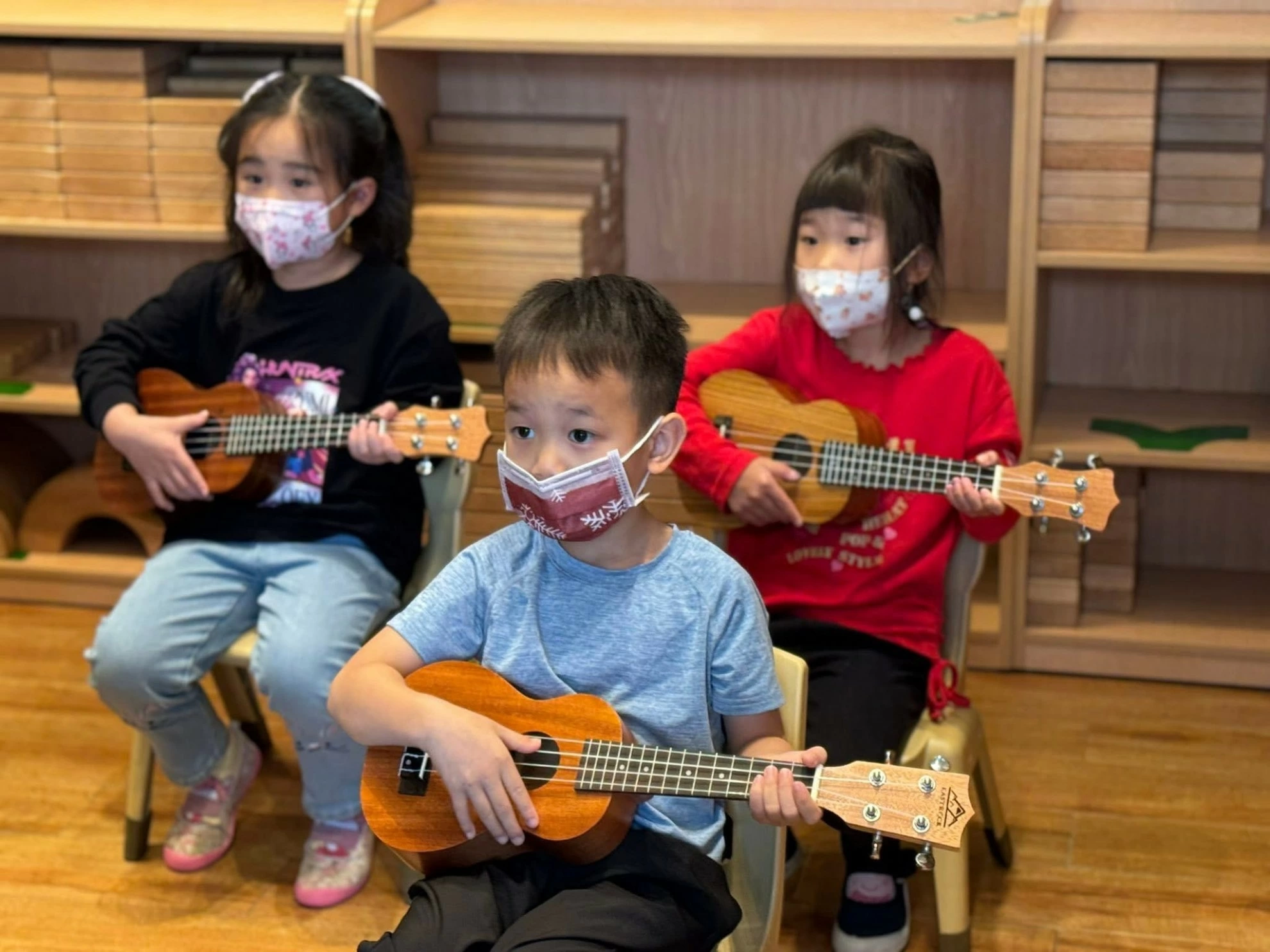 🎶 音樂課程｜大班烏克麗麗 🎶