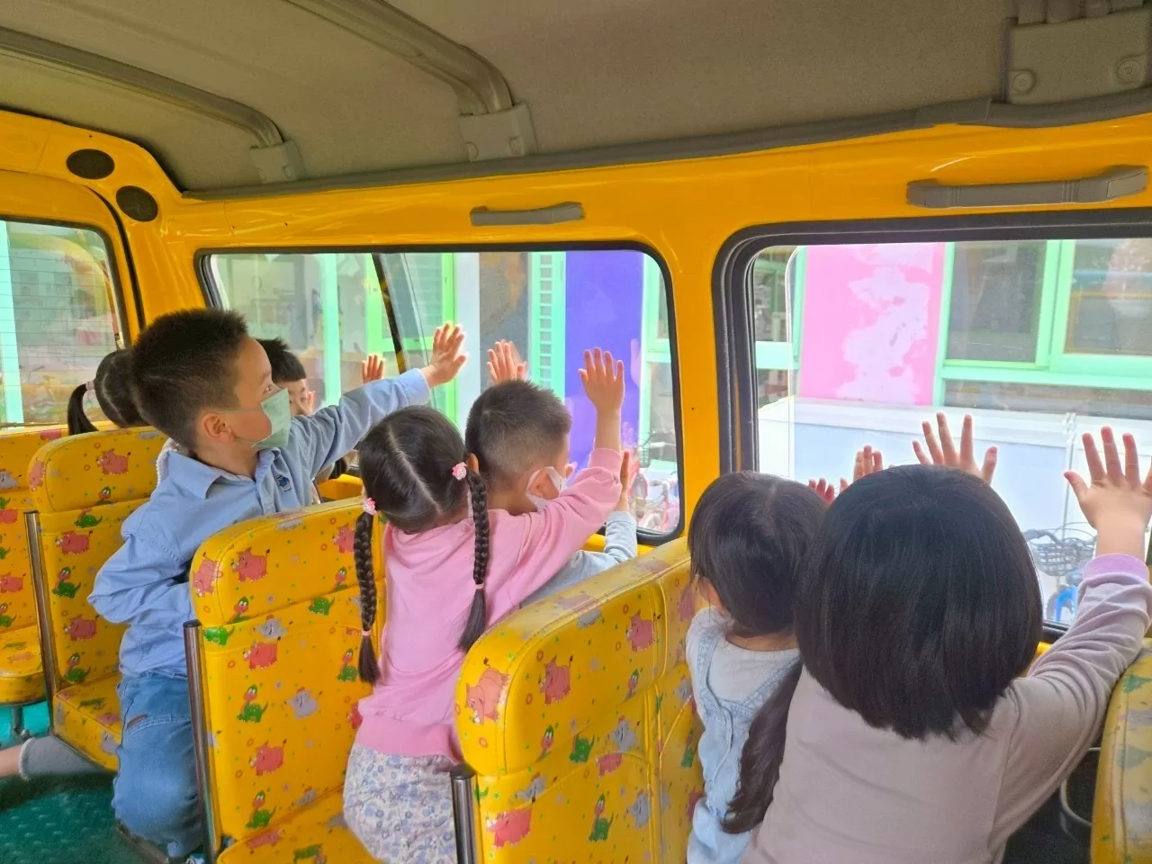 🚗 娃娃車乘車安全宣導 🚗