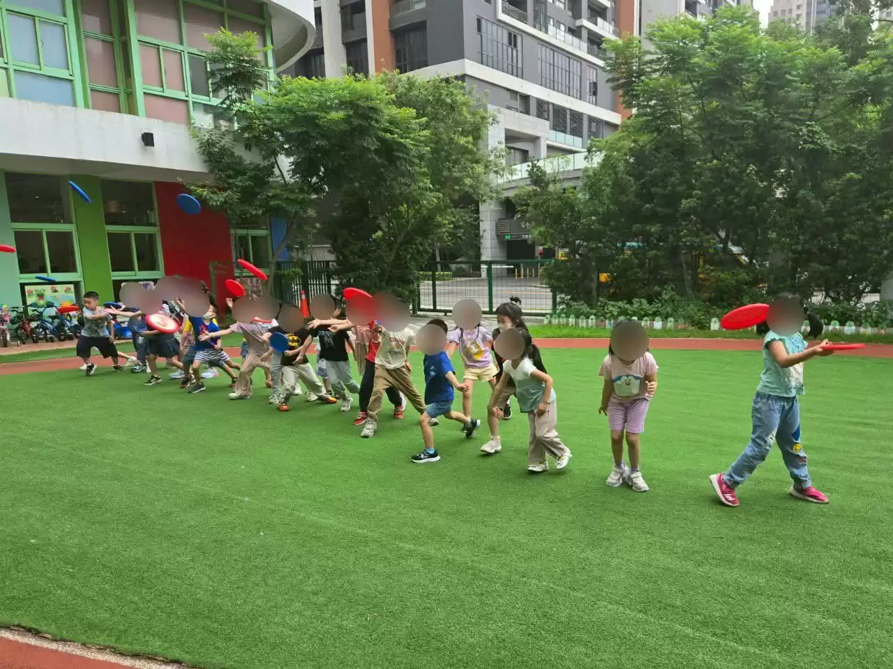 體能趣味活動—飛盤！