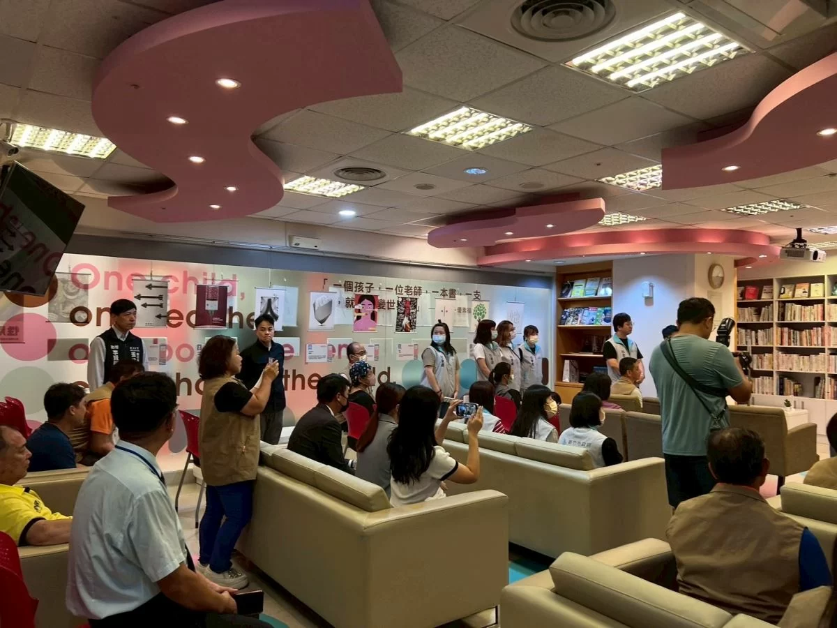 【🌸 一份愛心,溫暖十個家庭——安安光耀協會助學金傳遞希望】環球日報社 World News Media 【🌸 一份愛心,溫暖十個家庭——安安光耀協會助學金傳遞希望】環球日報社 World News Media