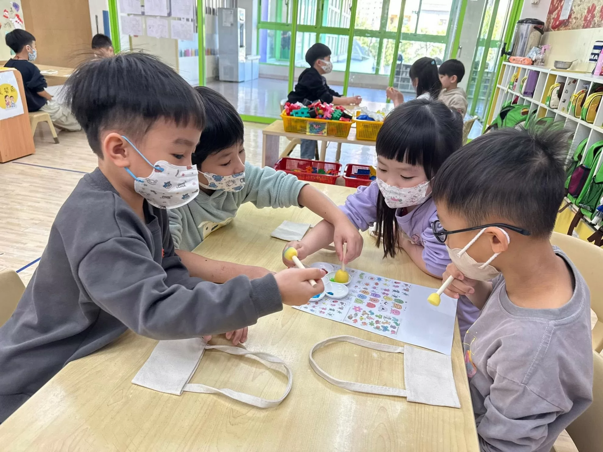 🛍️創意課程｜環保飲料提袋DIY🎨