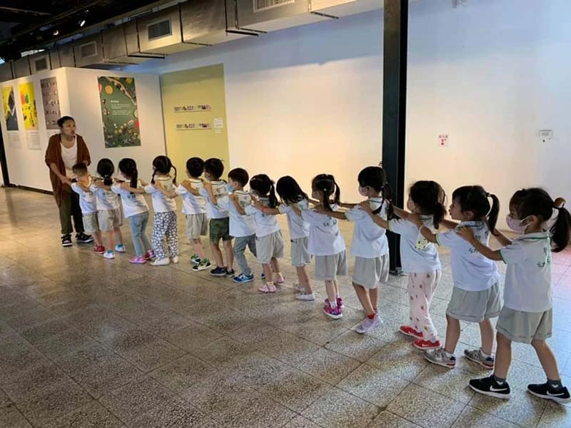 今天我們來到了鐵道藝術村～