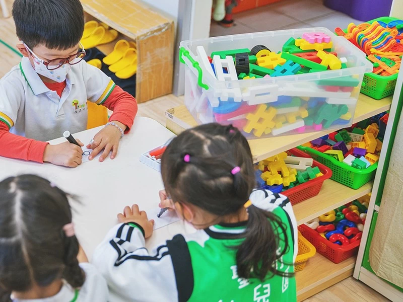 重點頁範本模組-圖文資訊(info1~15) 為什麼家長選擇聖奇幼兒園?蒙特梭利的特色教學培養獨立思考